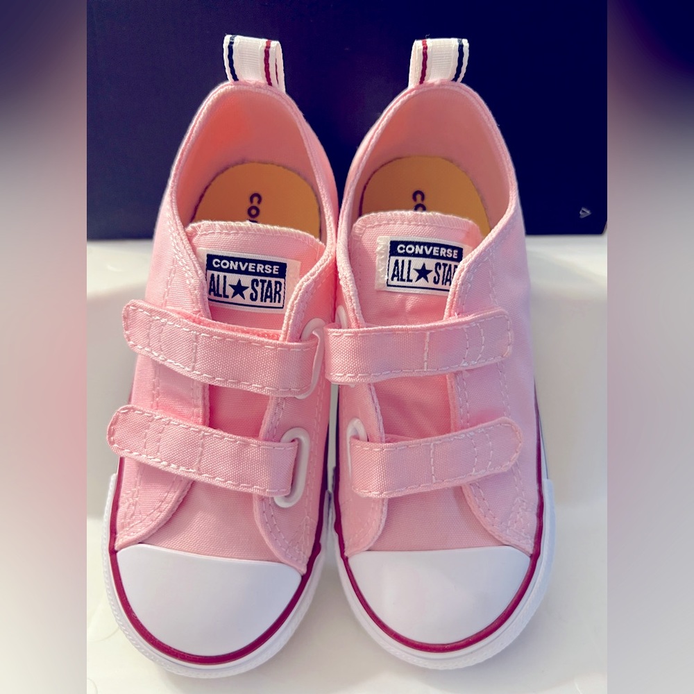 Converse Kids’ Chuck Taylor All Stars Low Top Sneakers